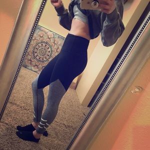 XS high waisted compression Zella leggings 💕